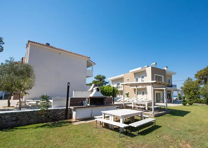 Thasos Blue Apartahotel 4*